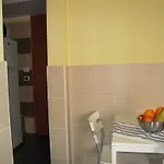 Barca דירה *